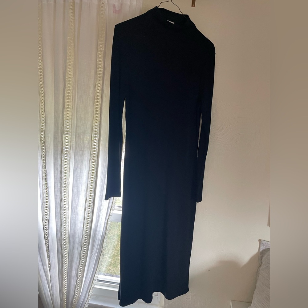 A New Day Black Long Sleeve Turtleneck Midi Dress size M
